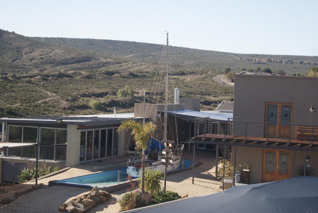 Mount Noah Lodge Oudtshoorn Exterior photo